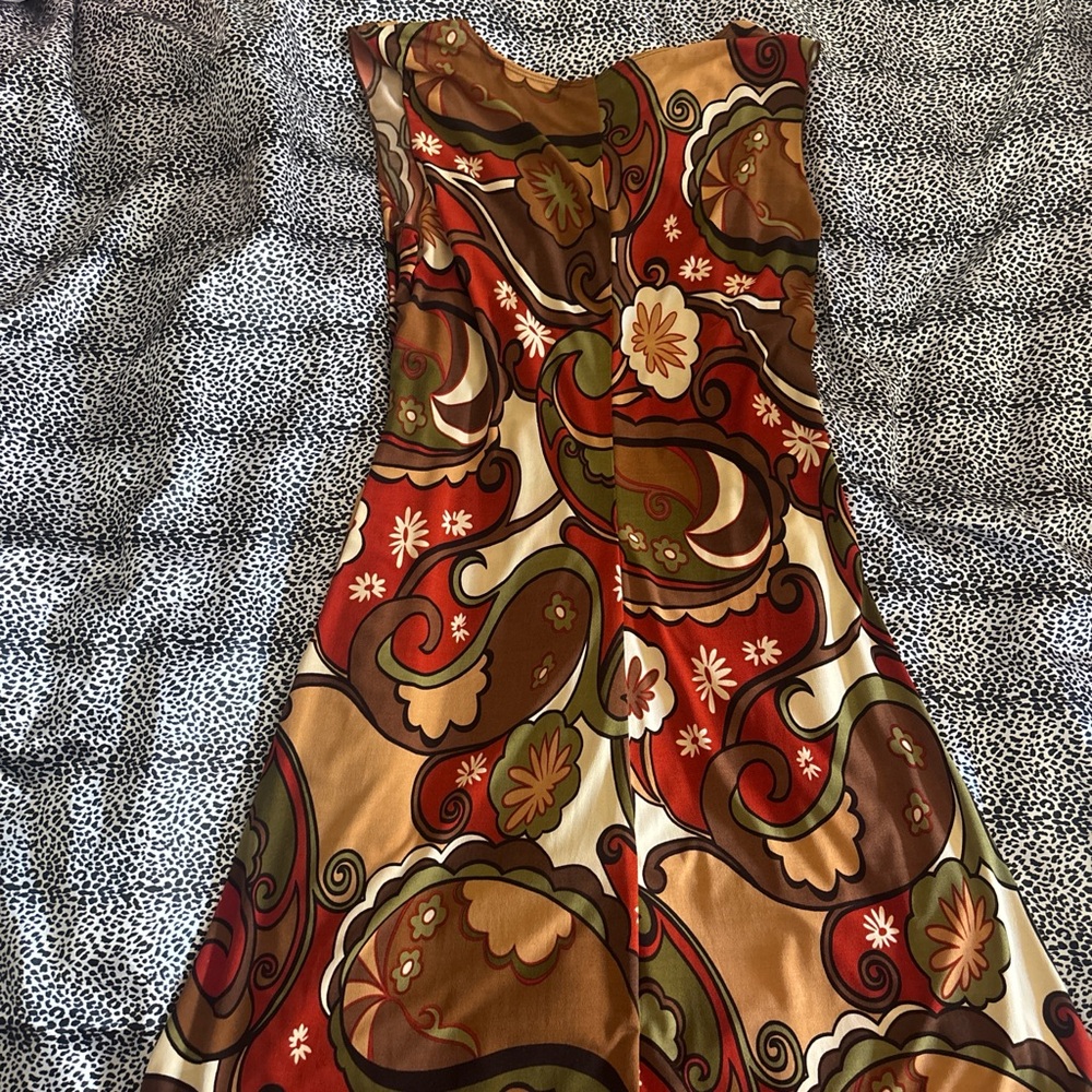 Elegant Paisley Print Dress